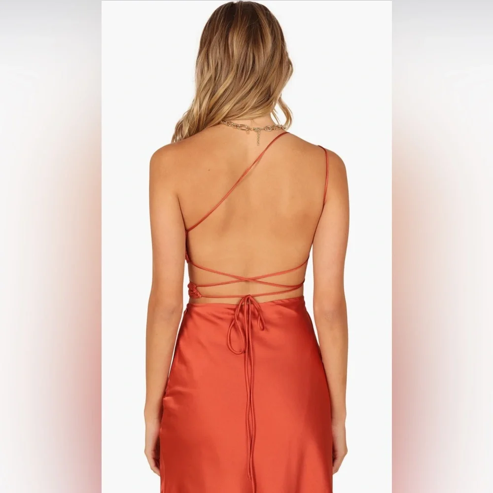 🔥 🔥 Summer Sale! Petal & Pup One-Shoulder Dress - Picture 5 of 7